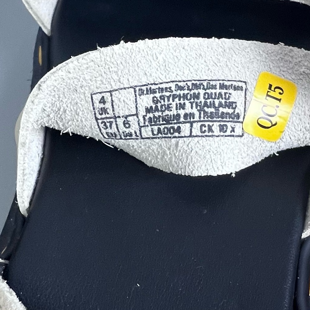 Dr. Martens Womens tan Sandals size 6 - Picture 7 of 8